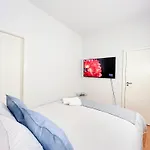 Large On Rua Augusta Διαμέρισμα Lisboa