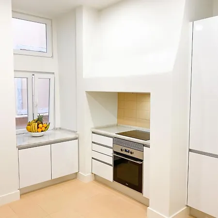 Large On Rua Augusta *